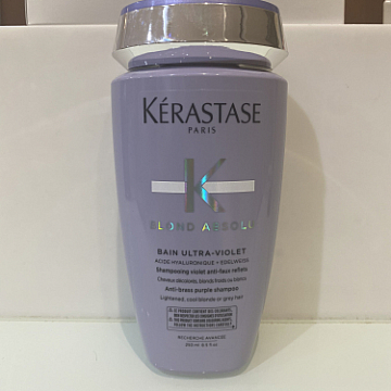 白髪やハイトーンヘアの黄ばみを消すムラサキシャンプー横浜元町美容室ケイキューブ