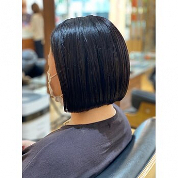 ぱつッとショートボブ